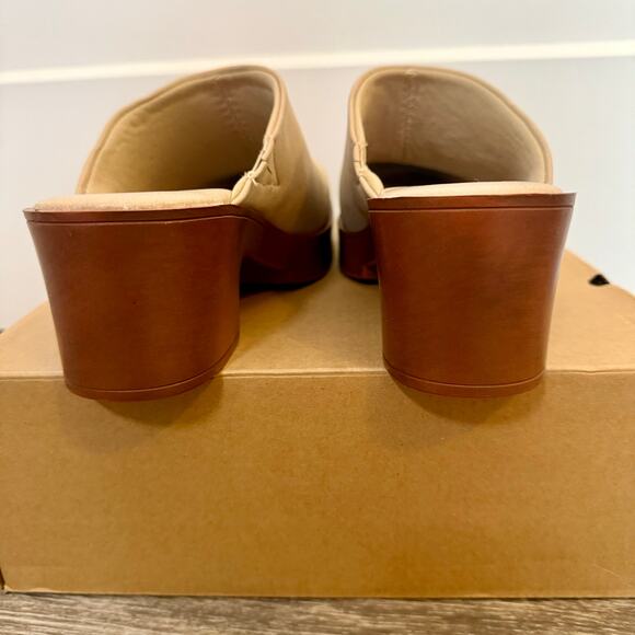 Mules - Picture 4 of 8